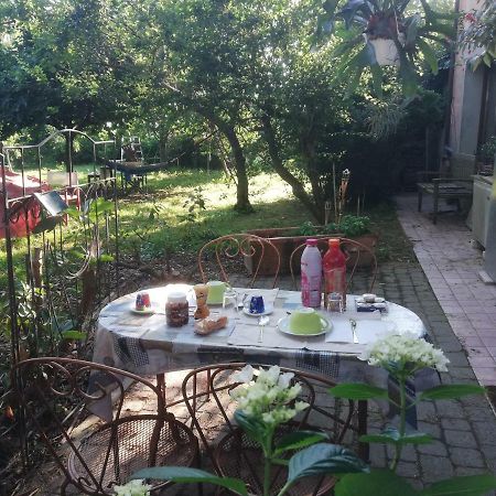 Camomilla Apartman Ravenna Kültér fotó